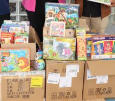 Fundo Social recebe doação de 132 brinquedos arrecadados na 2ª Corrida Kids