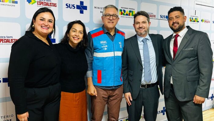 Secretário discute repasses federais para Suzano em encontro no Ministério da Saúde