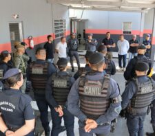 Operação resulta em duas prisões por tráfico e apreensão de 7,6 quilos de entorpecentes