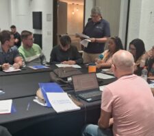 Vigilância Sanitária discute avanços do Plano Municipal de Saúde durante encontro regional