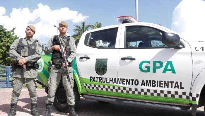 GPA resgata ouriço, apreende rede de pesca e flagra uso irregular de escavadeira em área pública