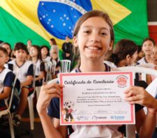 Projeto ‘Bombeiro na Escola’ forma 210 alunos da rede municipal de ensino