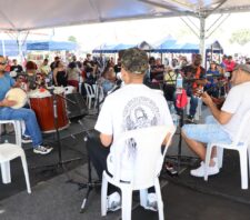 Max Feffer recebe edição especial do projeto ‘Samba no Parque’ neste domingo
