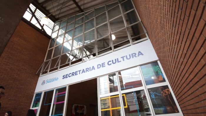 Suzano recebe apresentações especiais em homenagem ao Dia do Palhaço