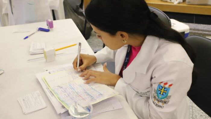 Saúde inicia vacinação para gestantes contra bronquiolite em recém-nascidos neste sábado