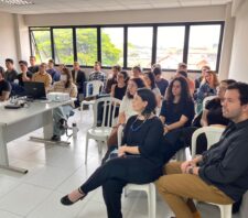Prefeito acompanha apresentação de programas do conceito ‘Cidade Saudável’