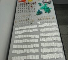GCM prende homem por tráfico e localiza quase 400 porções de drogas