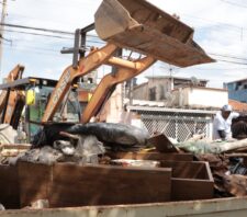 Equipes da Prefeitura de Suzano retiram 79 toneladas de resíduos das ruas após as chuvas