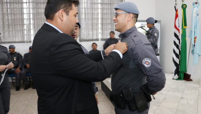 Prefeito prestigia Solenidade de Valorização Militar do 32º Batalhão