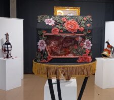 Centro Cultural Moriconi recebe a mostra ‘Brasil Fantástico’ inspirada na cultura popular brasileira