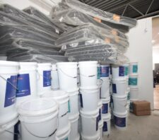 Assistência Social inicia distribuição de cestas e kits a famílias atingidas pelas chuvas