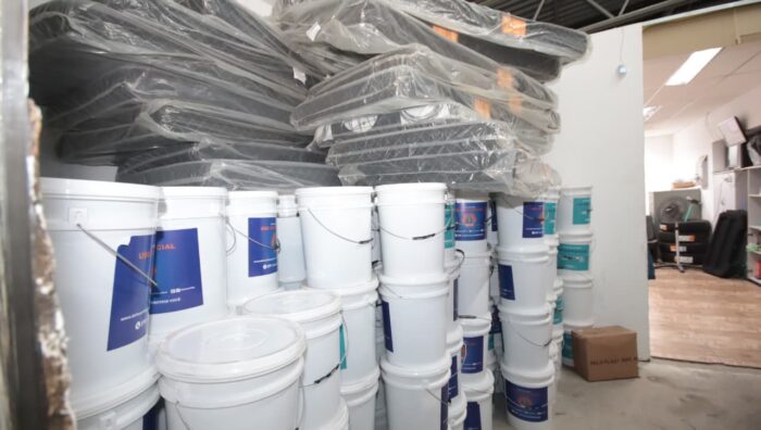 Assistência Social inicia distribuição de cestas e kits a famílias atingidas pelas chuvas