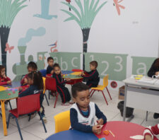 Educação inicia ano letivo de 2026 com 25,8 mil estudantes matriculados em 101 unidades