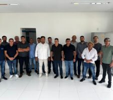 Prefeito recebe apoio dos vereadores nas ações emergenciais para restabelecer a coleta de lixo em Suzano
