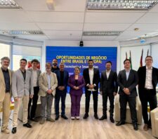 Desenvolvimento Econômico participa de seminário internacional sobre cidades inteligentes