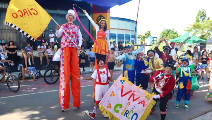 ‘Dia do Circo no Parque’ reúne cerca de 2,5 mil pessoas no Parque Max Feffer