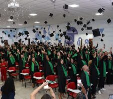 Solenidade no Mirambava marca formatura de 132 agentes de saúde
