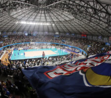 Fundo Social faz troca solidária para jogo do Suzano Vôlei contra o JF Vôlei neste domingo