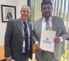 Prefeito é recebido em Brasília para reunião sobre obra na avenida Guilherme Garijo