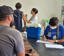 Saúde alcança pessoas em situação de rua com vacina para quatro doenças