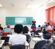 Servidores debatem políticas para pessoas em situação de rua durante seminário