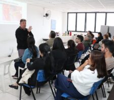 Saúde capacita médicos para reforçar cuidados com o sistema auditivo dos pacientes