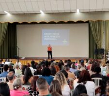 Suzano avança em ‘Programa Leitura e Escrita na Educação Infantil’ com formação de 136 profissionais