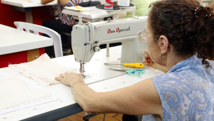 Saspe abre 24 vagas para cursos sobre moda íntima e manutenção de máquinas de costura