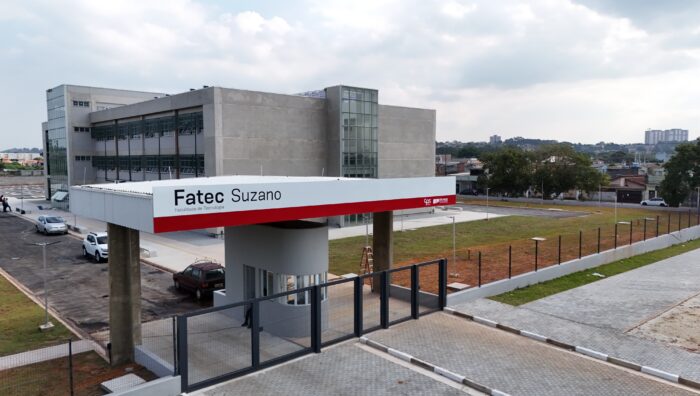 Entregas da Fatec e da hemodiálise no HRAT coroam tratativas bem-sucedidas entre Suzano e Estado