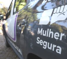 Prefeito participa de solenidade voltada à proteção das mulheres e reforça políticas públicas de Suzano
