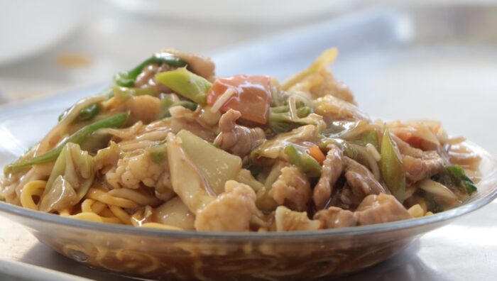Yakisoba do Templo Nambei Honganji recebe selo de certificação do Compac neste sábado