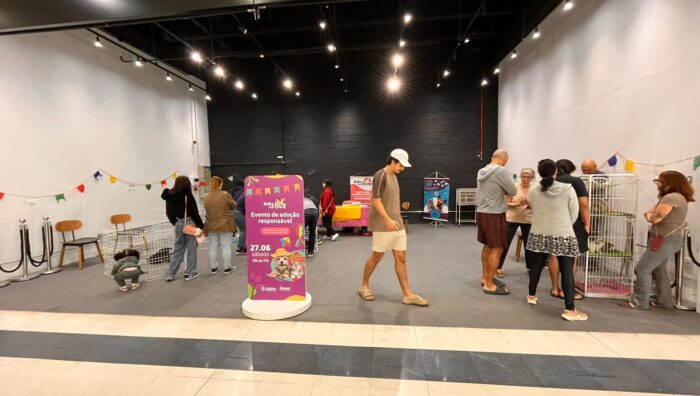 ‘Baby, me Leva!’ garante novos lares para 17 animais em evento no Suzano Shopping