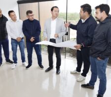 Prefeito apresenta obras do Centro de Bem-Estar Animal a vereadores