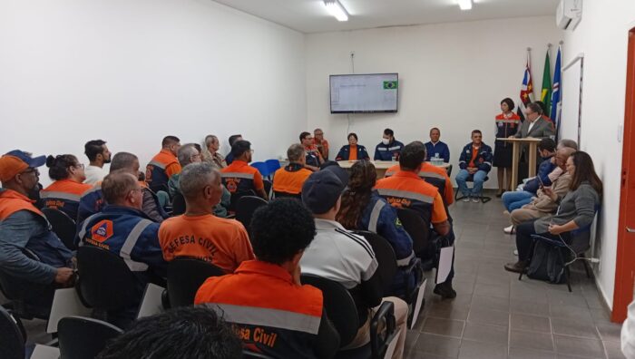 Agentes da Defesa Civil de Suzano concluem treinamento especializado em Guarulhos