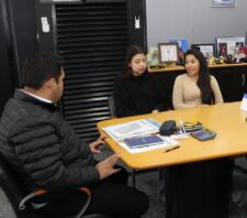 Malu La Salvia apresentou projeto ao chefe do Poder Executivo e busca apoio para ir aos Estados Unidos acompanhar o maior evento de futebol do planeta
