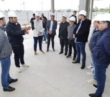 Prefeito e vereadores acompanham andamento das obras do Hospital Federal