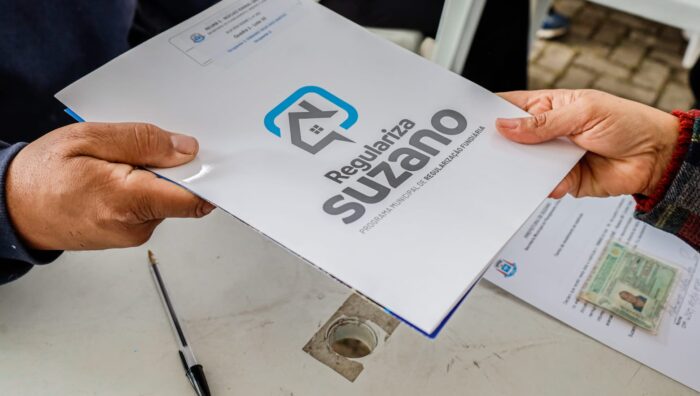Prefeito anuncia início da regularização fundiária de 2 mil lotes no Miguel Badra