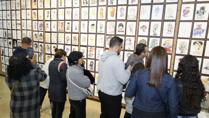 Exposição no Centro Cultural Moriconi traz 416 obras de alunos do Profart