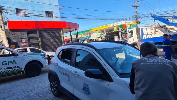 Meio Ambiente apreende caçamba irregular na Vila Urupês