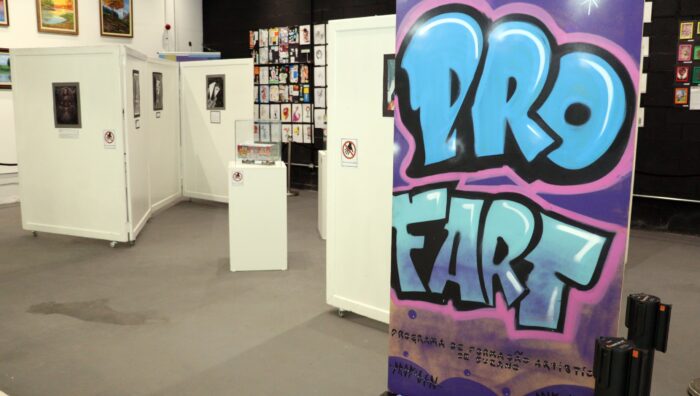 Profart reúne 200 obras de alunos em exposição no Suzano Shopping